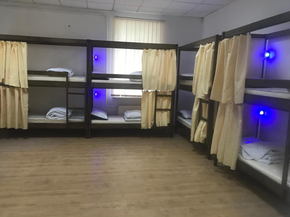 קייב Hostel Ararat-Podol מראה חיצוני תמונה